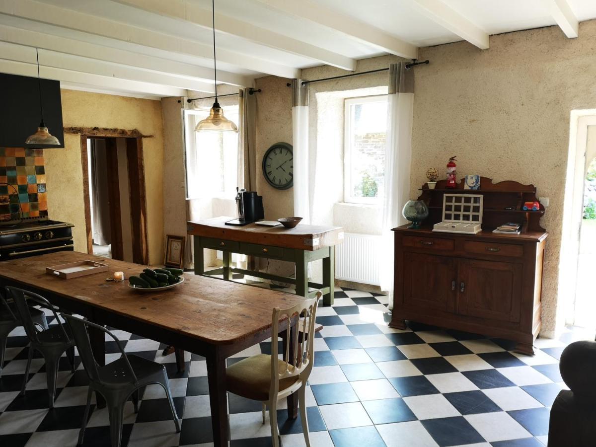 Le Domaine De Coat Rogan L'Espace Familial Ploezal Bagian luar foto